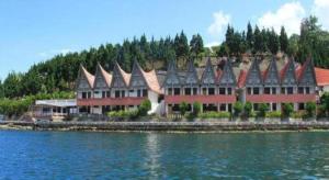Danau Toba International Cottage