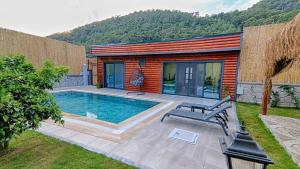 Private detached villa with swimming pool in İnlice, Fethiye