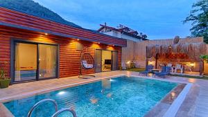 Private detached villa with swimming pool in İnlice, Fethiye