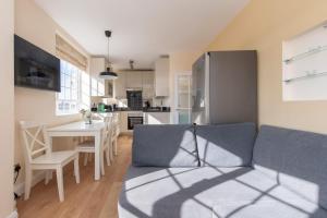 Elegant 1BR Chelsea Cloisters 4 Guests