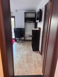 Vila cu trandafiri Cozy Apartments 2 camere