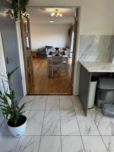 Spacious 3BR Home in Maidstone Sleeps 8