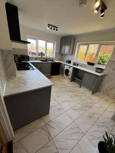 Spacious 3BR Home in Maidstone Sleeps 8