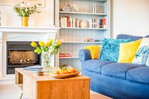 1 Alberni Cottage Hope Cove - 1-min walk to beach