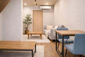 Kyobashi house Entire house for rentー 京橋一軒家完全貸切
