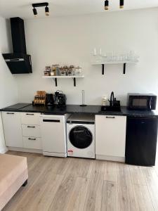 Black Cube Uniejów PORT