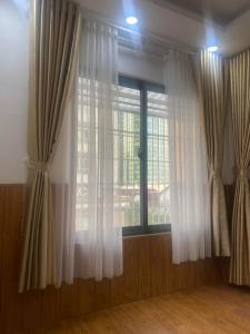 Căn hộ ngay trung tâm phường Sài Gòn, ngay phố Thái Văn Lung