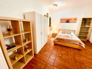 Charming apartment in downtown Madrid