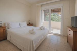 Encore Seaside Villa by Granari Rentals