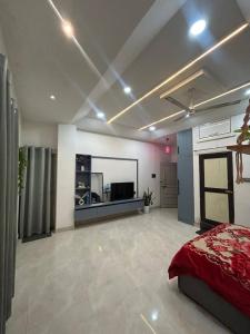 Prime Elara Homestay