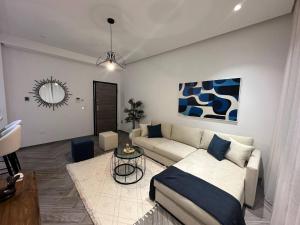 Topaz - Bright Apartment Lake 2
