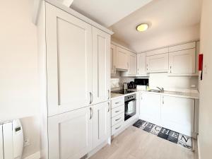 Luxury Central Apartment