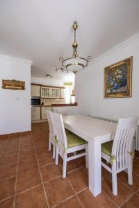 Apartment with private pool Kotor, Ljuta