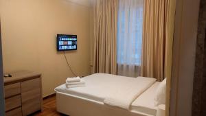 Квартира подобово Полтава у самому центрі з великим ліжком