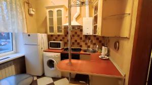 Квартира подобово Полтава у самому центрі з великим ліжком