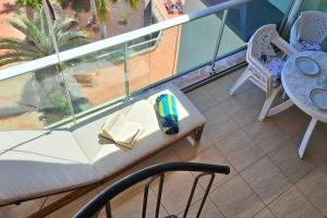 Sunny Ocean View Apartment with Large Rooftop Terrace & Pool Golf del Sur 81 m2