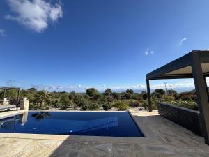 MayaElisa Villa with Heated Pool, By Hellocrete