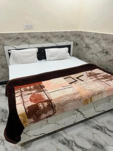 shri kishori ju guest house