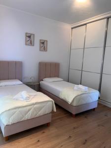 Scenic View Apartment