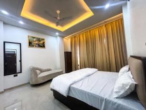 Opal Crown Homes Luxury 3BHK Apartment Near Hawa Mahal Jaipur