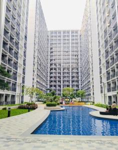 RYS Holiday Getaway in Shore 2 Residences