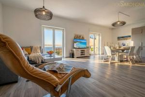 Tudor Flat sea view with parking, WiFi, Terrace, close to the sea