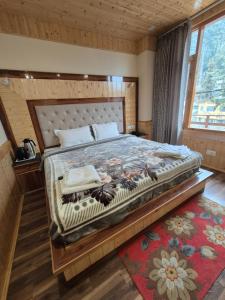 Hotel Surya Heights Manali