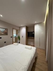 Ro Apartments 01
