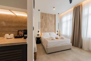 Karavel Suites - Old Town