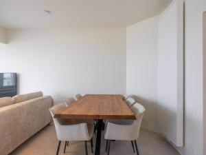 Bel Air - 0201 box 15