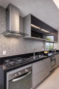 The Hyde Park & Canal Side Executive Residences in Westminster by Ricky & Giustina Collection - W2, W9, NW8