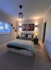Hearth & Hound Cozy Homestay