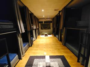 JAMs HOSTEL