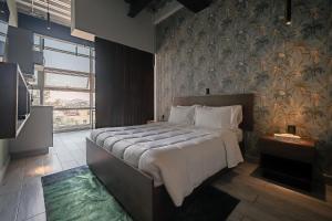 The Sapphire View Suite