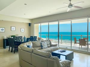 2BR Condo Infinity Pool & Serene Beach #601