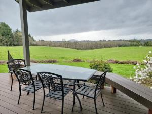 The Lookout- epic views, close to OSU, quiet
