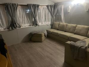 Millfields caravan park I9