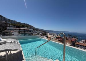 Modern Artee 1BR with Flex - Sleeps 4 - 2BA - Ocean Peek