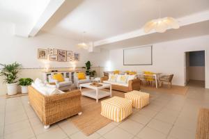 Lisbon Beach Villa 3