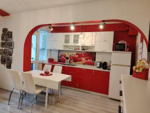 Apartment Ani - Spacious 3-Bedroom Apartment, Free Parking,10 min to Old Town