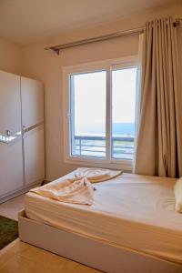 Long lsland Resort - B25- Family only
