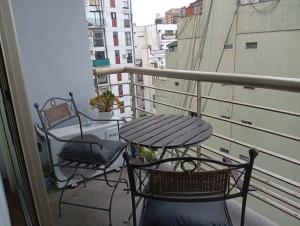 Moderno edificio con pileta, jardín y seguridad 24 horas Tranquilo