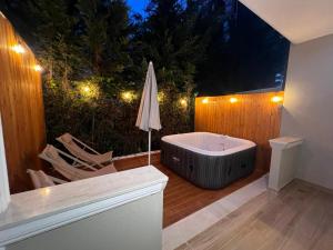 Sea La Vie Apartment