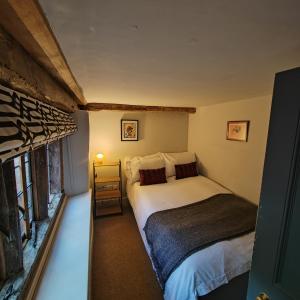 16th Century Heart of Norwich Apartment
