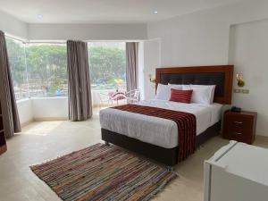 Hotel Pinos y Eucaliptos