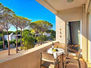 Lura 2 Suite 215