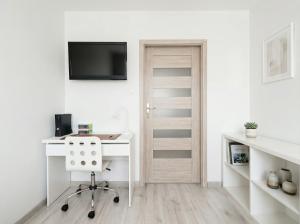 Deluxe Suite, 150 meters to Beach, Large Balcony, Parking, Lift, Porta Mare Leśne Tarasy