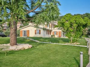 Apartment on Lake Garda