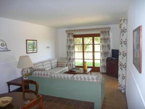 Apartment inMas Nou with shared pool
