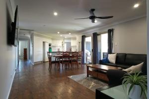 Forster Holiday House